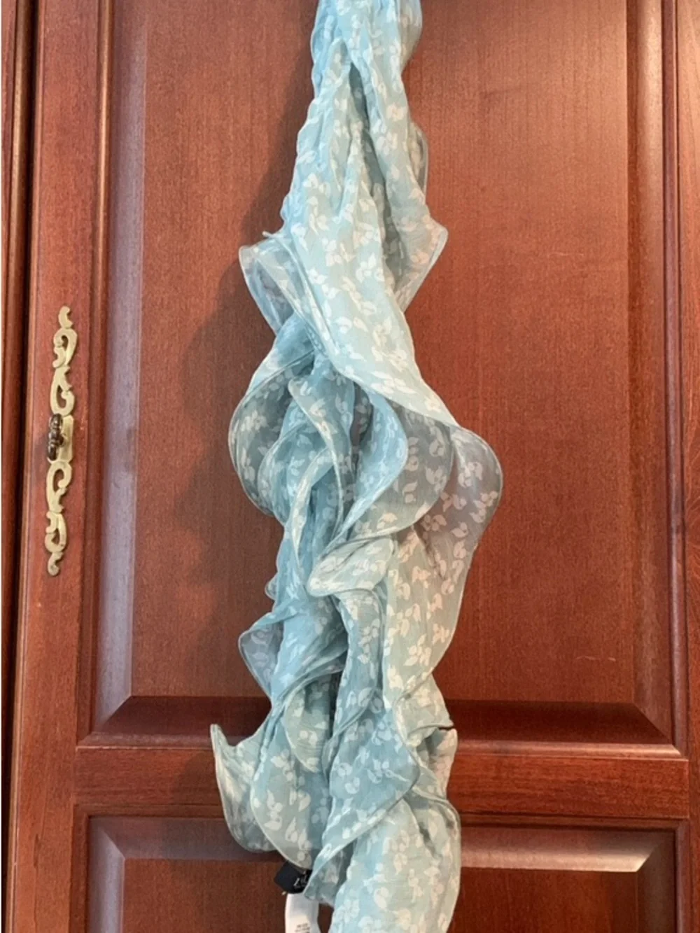 NWT Lauren Ralph Lauren Double Ruffle Scarf-Light Green; 100% Viscose